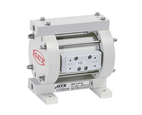 Pompe pneumatique à membranes de type RFM